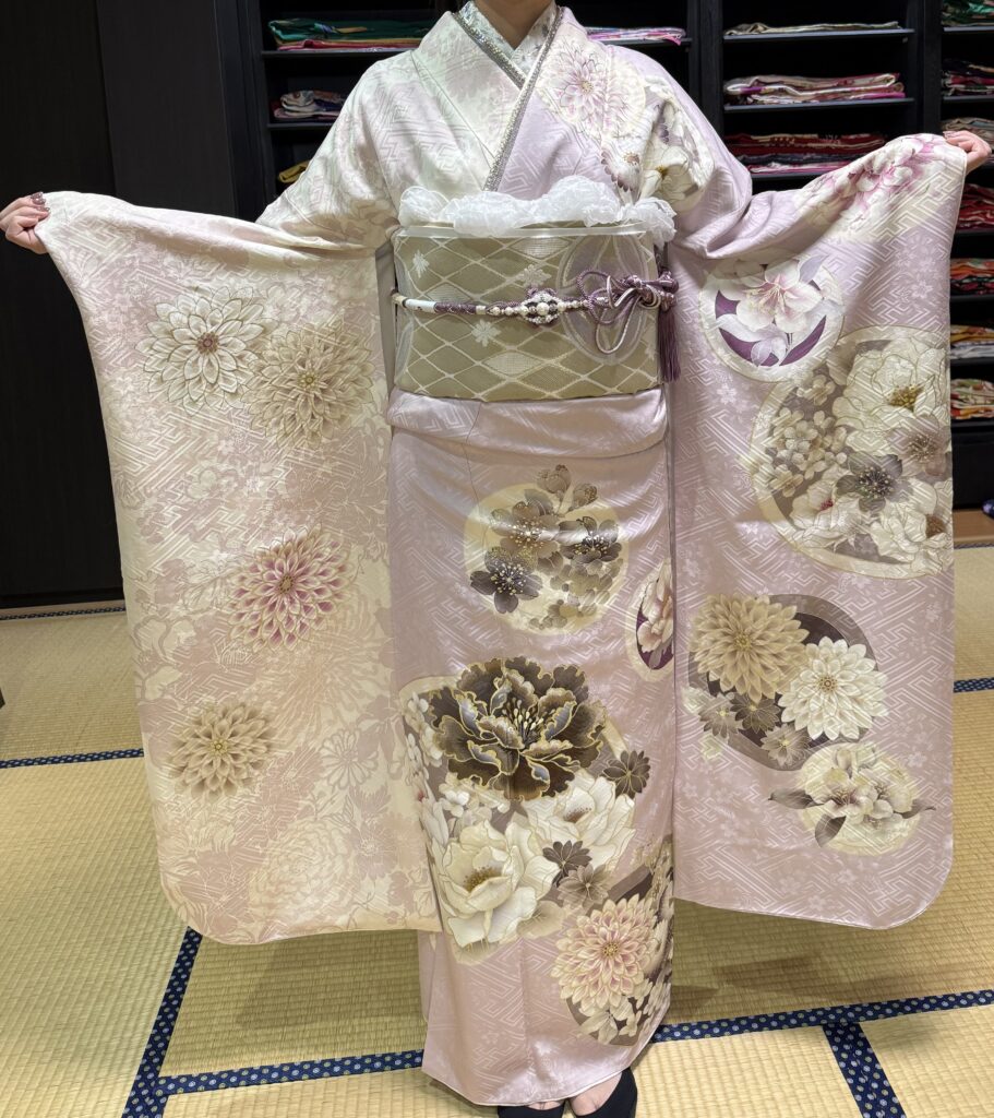 やわらかく可憐に